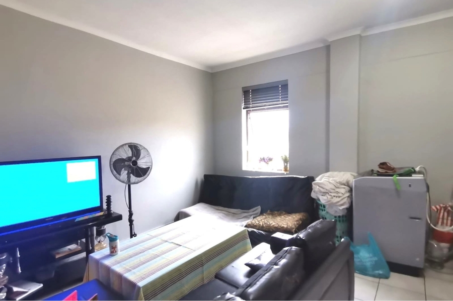 2 Bedroom Property for Sale in Esterville Western Cape